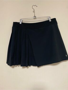 Asymmetrical Black Pleated Skirt - Athletic A-Line